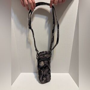Lug Insulated Crossbody Water Bottle Bag Huggie SE Camo Taupe Keep Hot or Cold